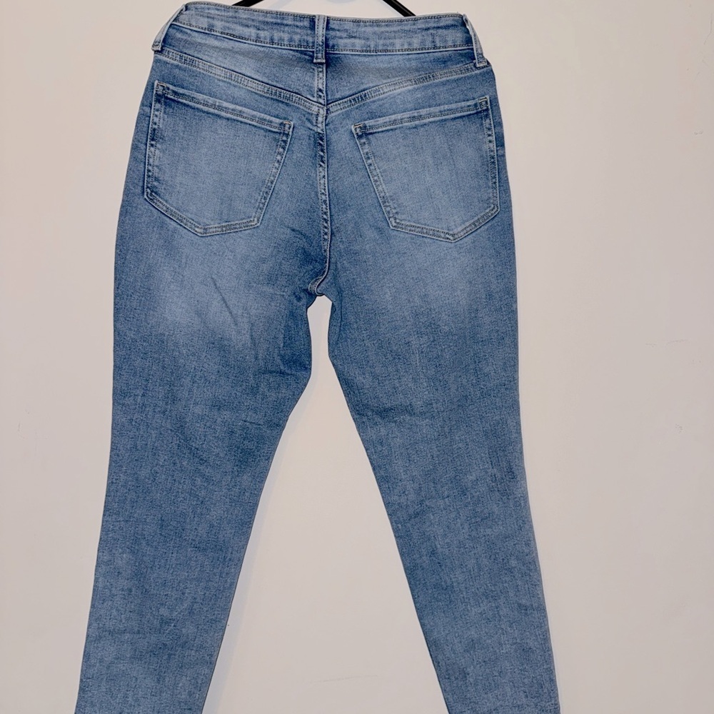 Old navy - Picture 5 of 5